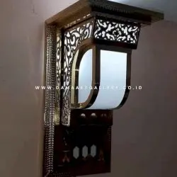 Lampu Dinding Masjid Nabawi Kuningan